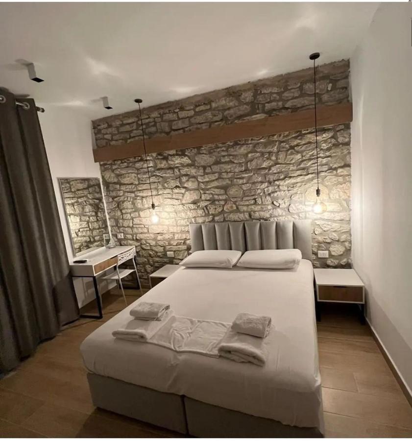 Comfort Guest Rooms Vila Hm Saranda Dış mekan fotoğraf