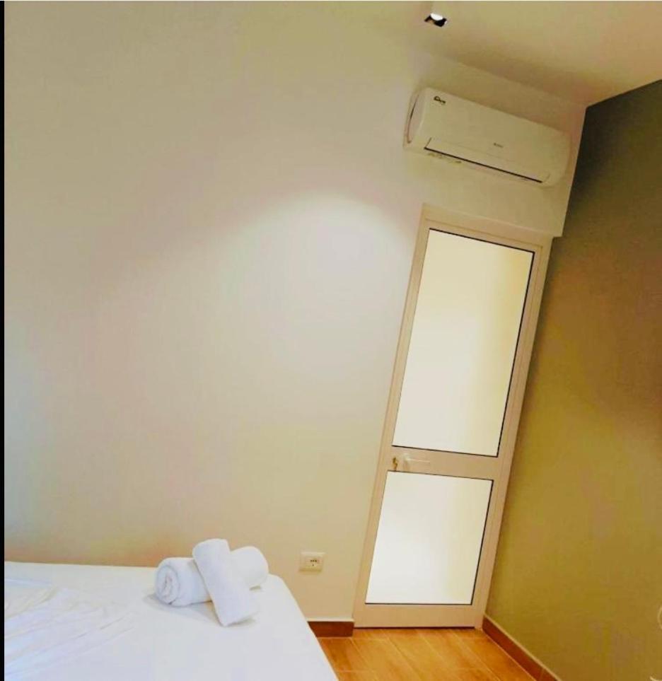 Comfort Guest Rooms Vila Hm Saranda Dış mekan fotoğraf