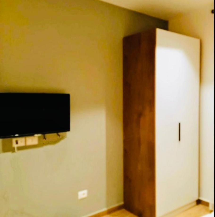 Comfort Guest Rooms Vila Hm Saranda Dış mekan fotoğraf