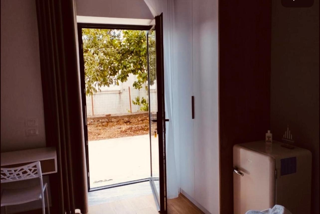 Comfort Guest Rooms Vila Hm Saranda Dış mekan fotoğraf