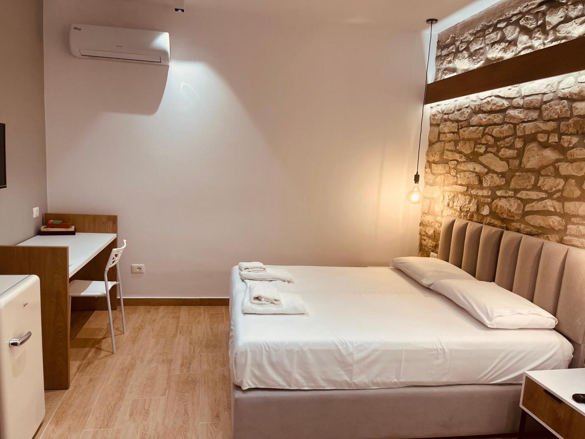 Comfort Guest Rooms Vila Hm Saranda Dış mekan fotoğraf